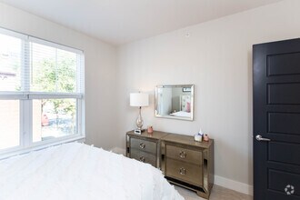 2BR, 2BA - 1,031-1,089 SF - Stevie - Xander on State