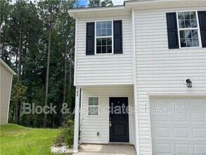 Building Photo - 703 Georgetown Cir