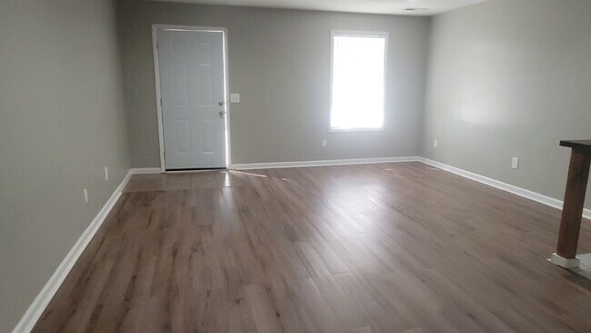 Foto del edificio - 1 month free!!! "Cozy 1-Bedroom Retreat – Your Cozy Haven in Huntsville!"