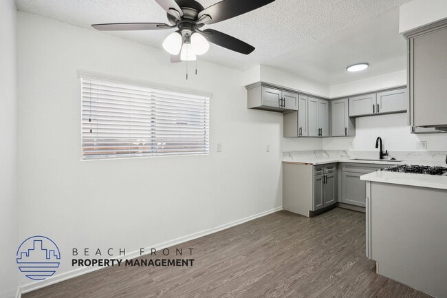 Building Photo - 5447 Norwalk Blvd