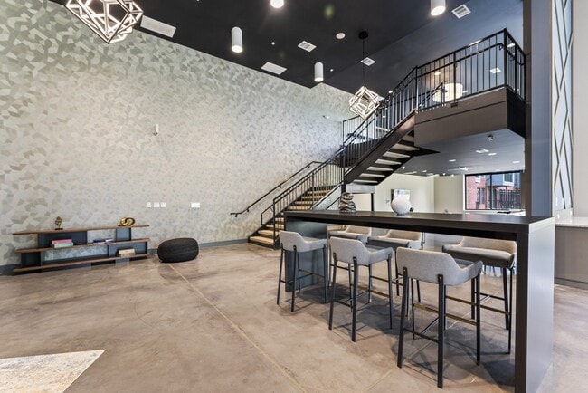 Building Photo - Eclipse Residences