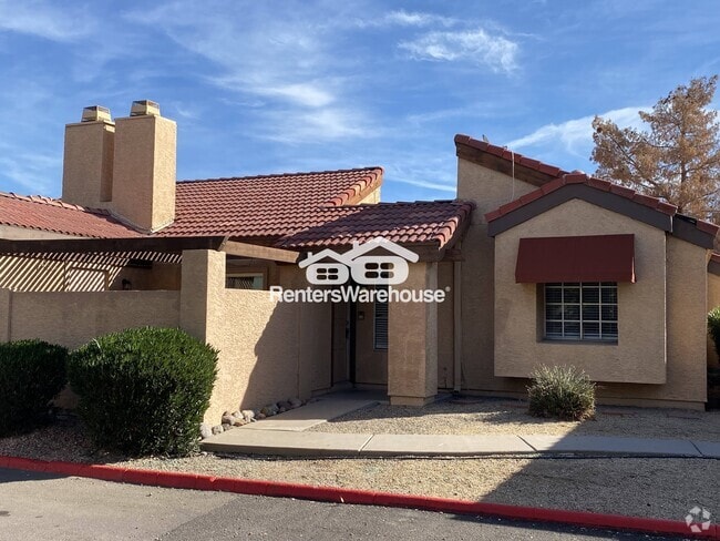Building Photo - 2122 E Kirkland Ln