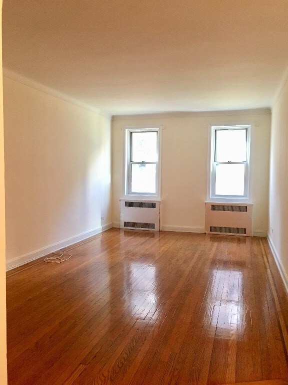 Building Photo - 3530 81st St