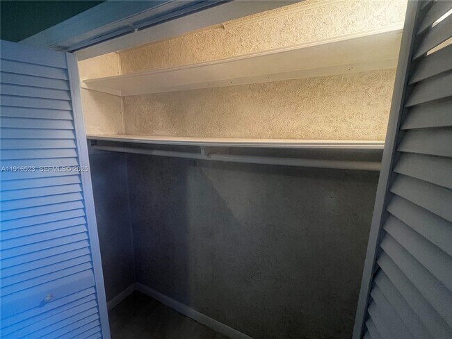 Foto del edificio - 11108 Peachtree Dr