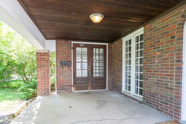 Building Photo - 50 Jenny Ln
