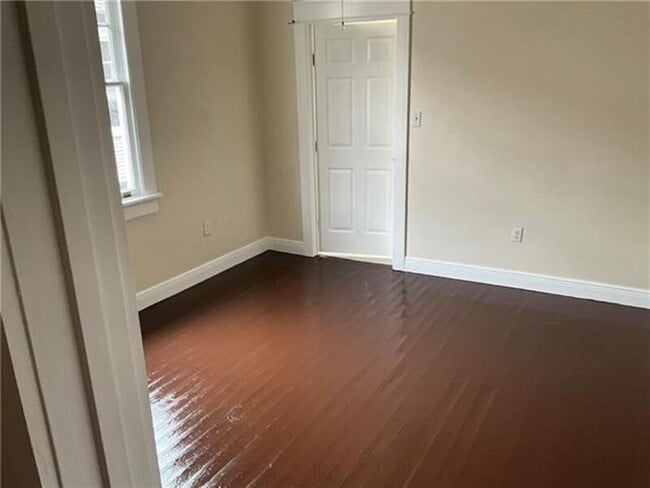 Building Photo - 4706 Euphrosine St