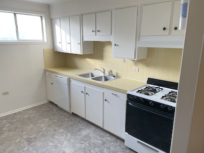 Kitchen - 1719 Oakley Ct