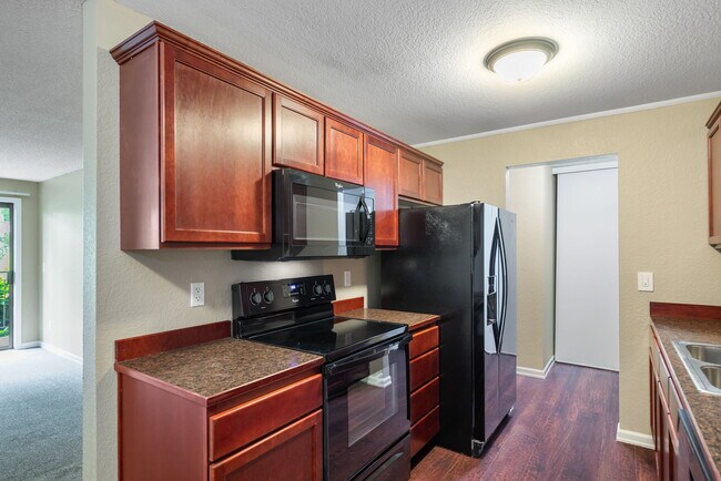 Foto del edificio - 750 N 143rd St