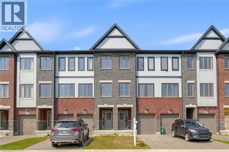 Building Photo - 341 Valencia Ave