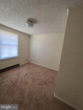 Building Photo - 183 N Almond St