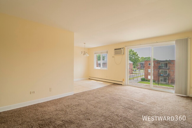 Building Photo - 5720 W 128th St