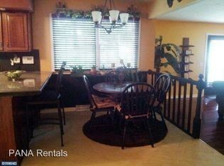 Foto del edificio - 3 br, 2.5 bath House - 204 Genesis