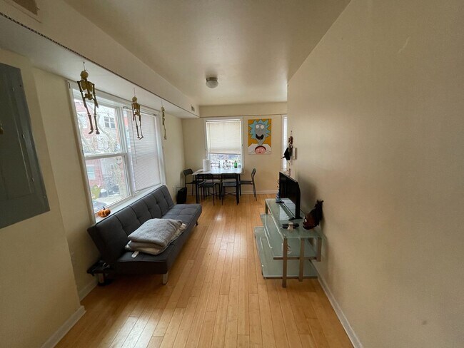 Foto del edificio - 1526 N 17th St