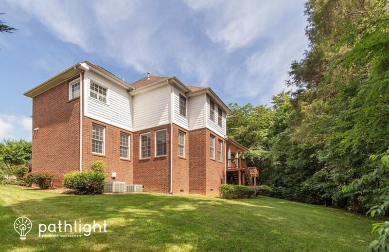 Building Photo - 8106 Anzack Lane