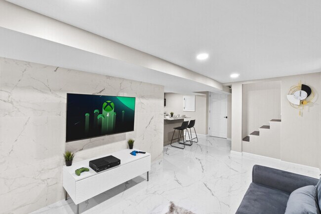 Building Photo - White Marble Retreat | NYC