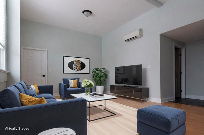 Photo - 523 Park Ave Apartment