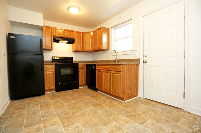 Interior Photo - Commerce Street Townhomes