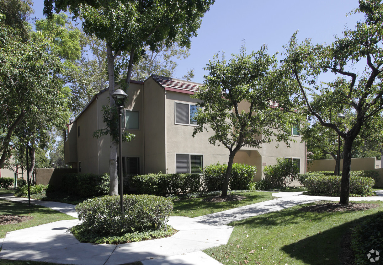 Foto del edificio - UCI Student Housing SITE 2