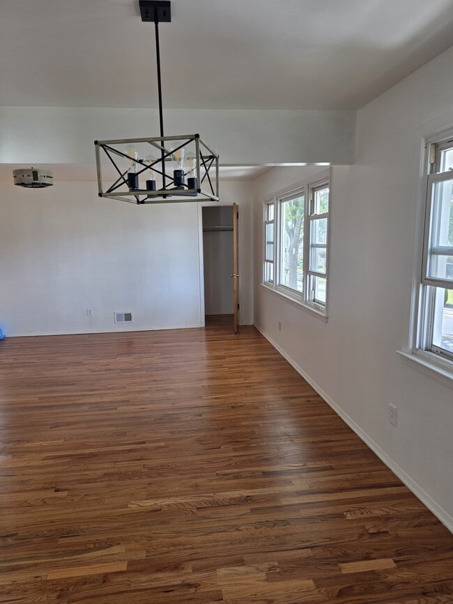 Building Photo - 1209 Commerce Ave