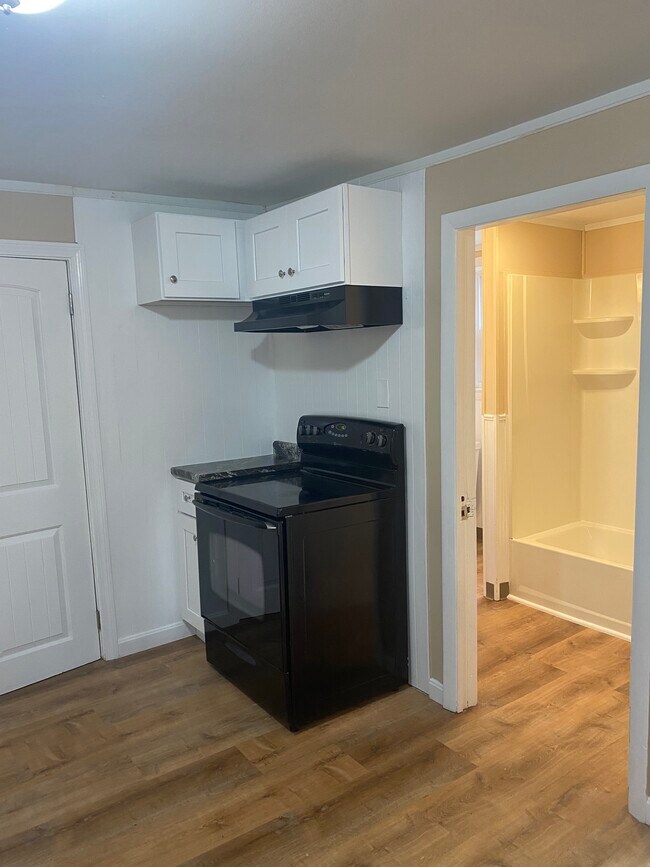 38 Brookside St Unit A, Dracut, MA 01826 Apartments in Dracut, MA