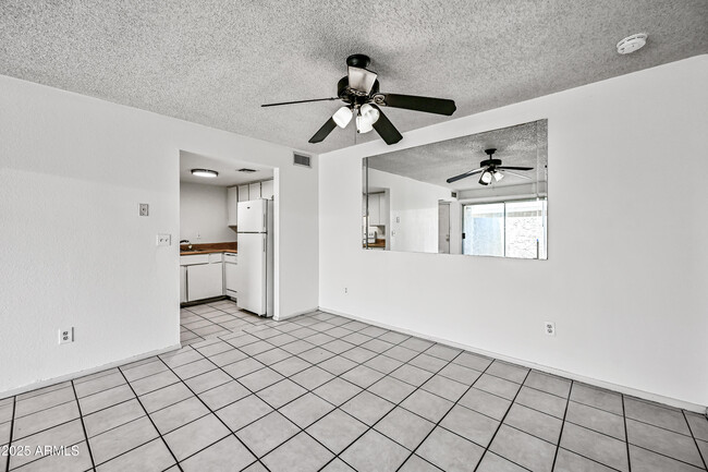 Building Photo - 2690 N 43rd Ave