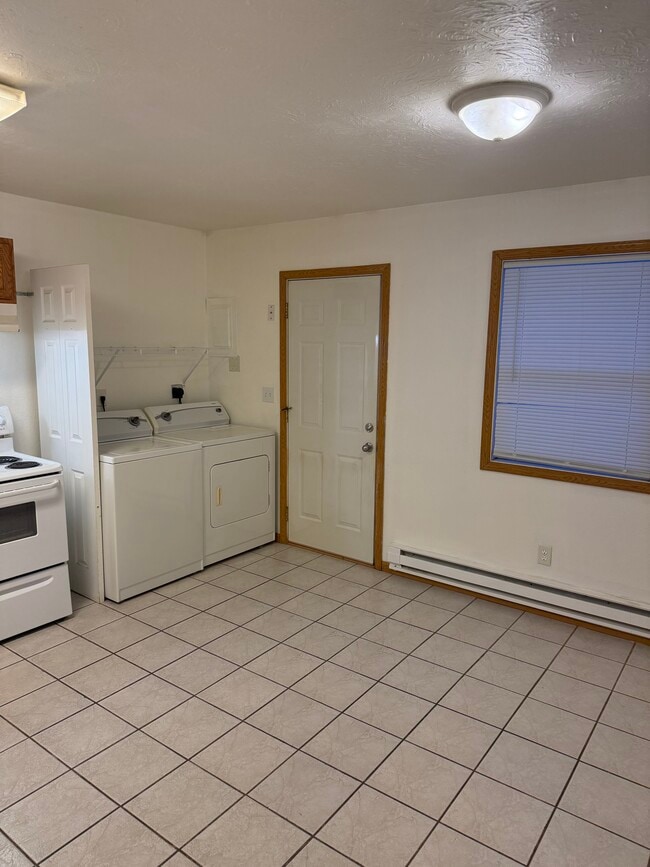 Foto del edificio - 728 31st St N