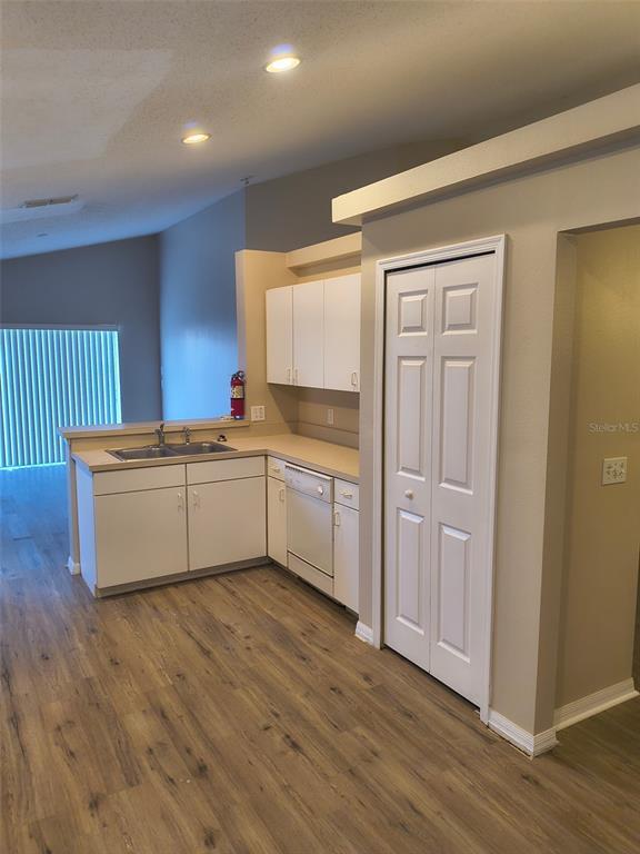 Foto del edificio - 171 Pine Cone Dr