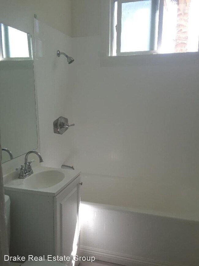 Foto del edificio - Studio, 1 bath Apartment - 430 S Union Ave