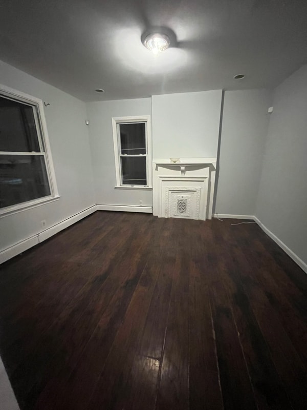 Foto del edificio - 451 Alden St