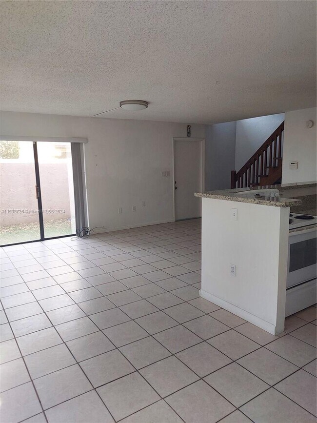 Foto del edificio - 15842 SW 90th Ct