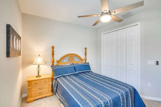 Foto del edificio - 15968 Leaning Pine Ln