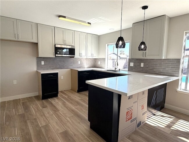 Building Photo - 5629 Caladonia Ave