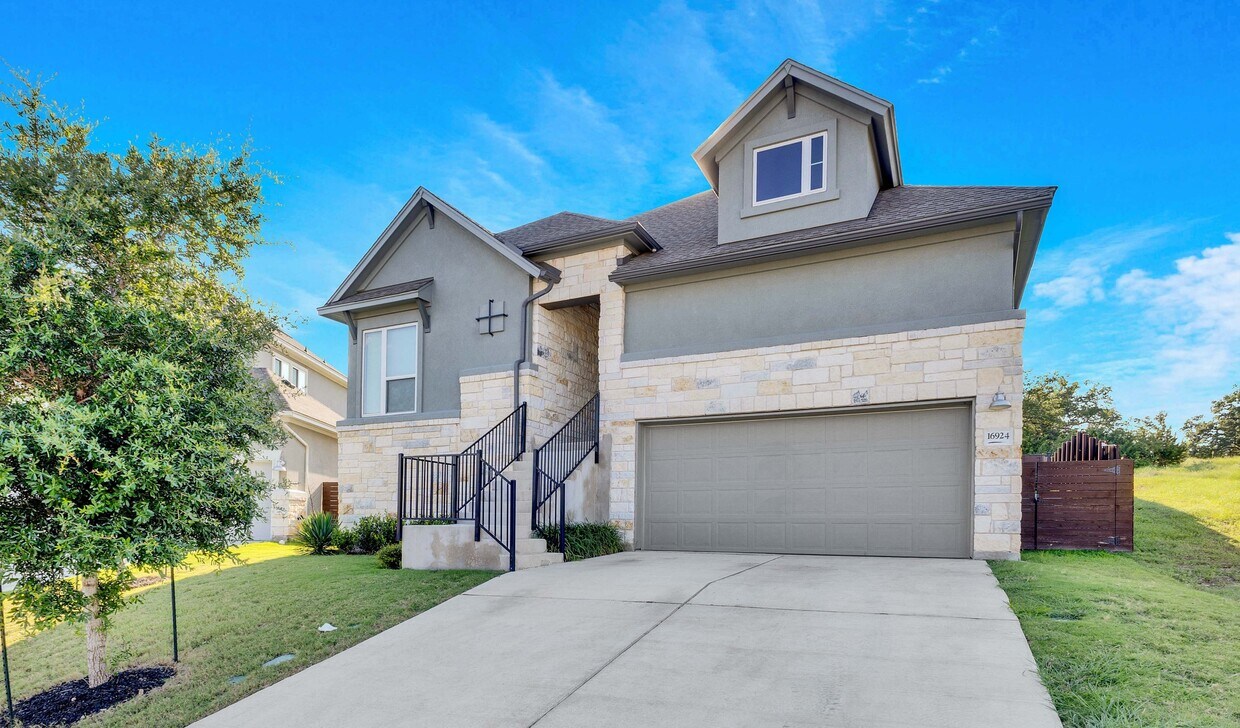 Foto principal - 16924 Morelle Dr