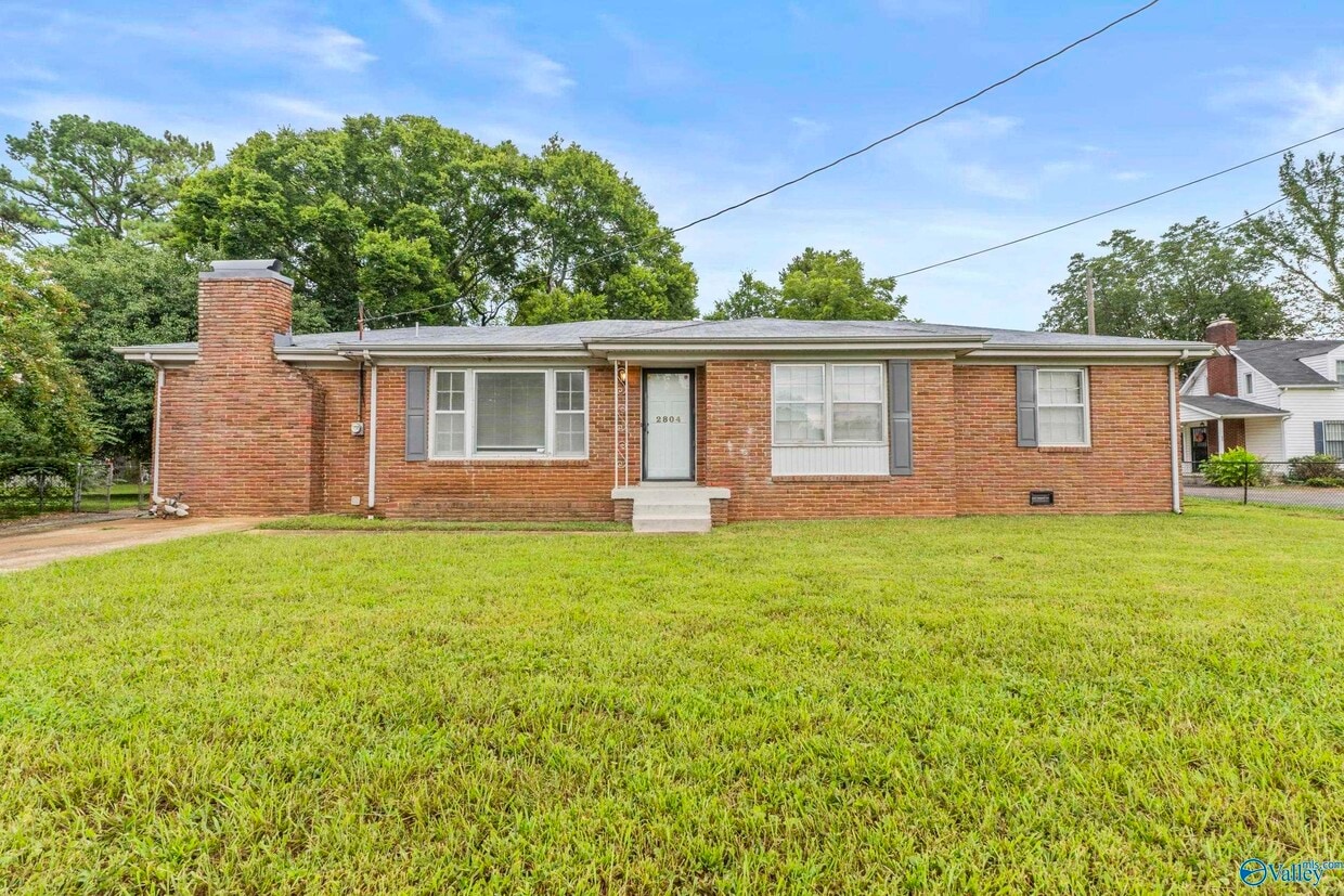 Primary Photo - 2804 Winchester Rd NW