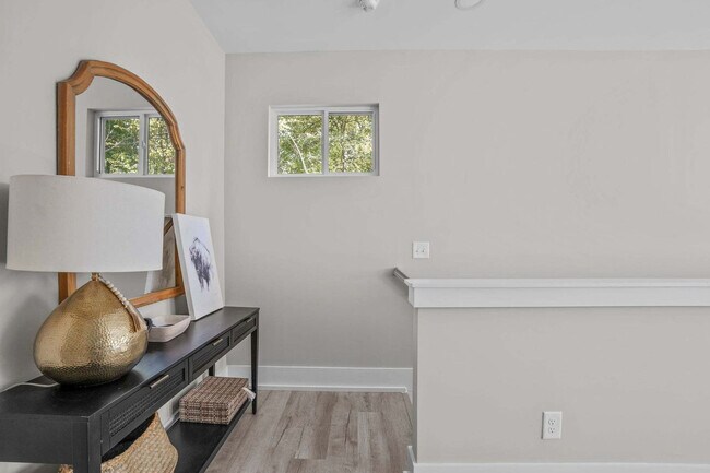 Foto del edificio - 3319A Fayetteville St