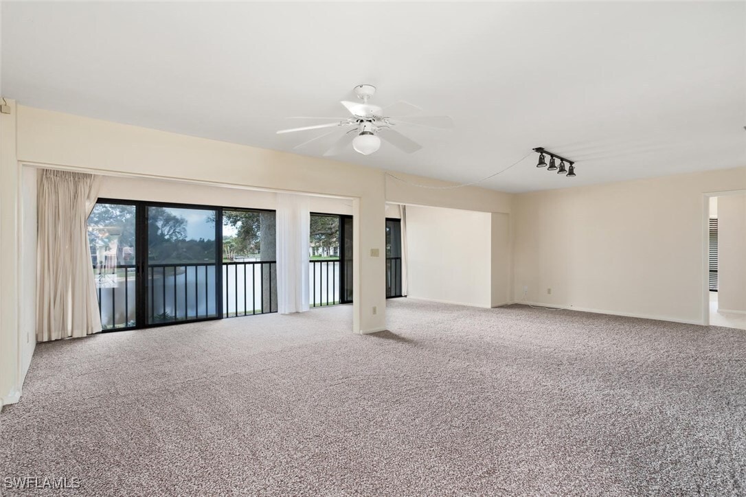 Primary Photo - 537 Lake Louise Cir