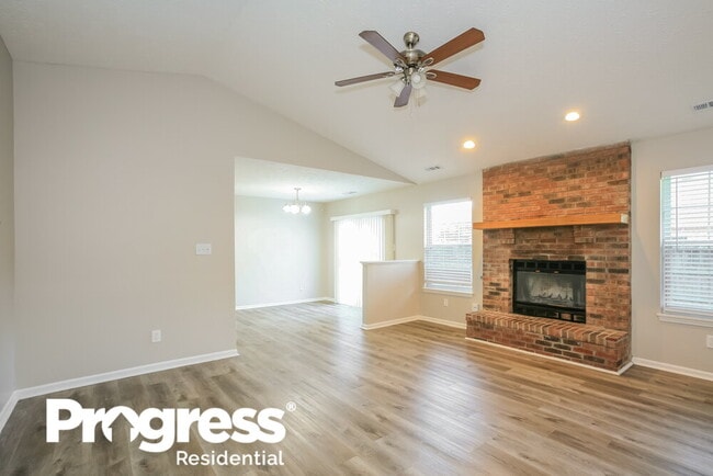 Foto del edificio - 1449 Country Pointe Dr