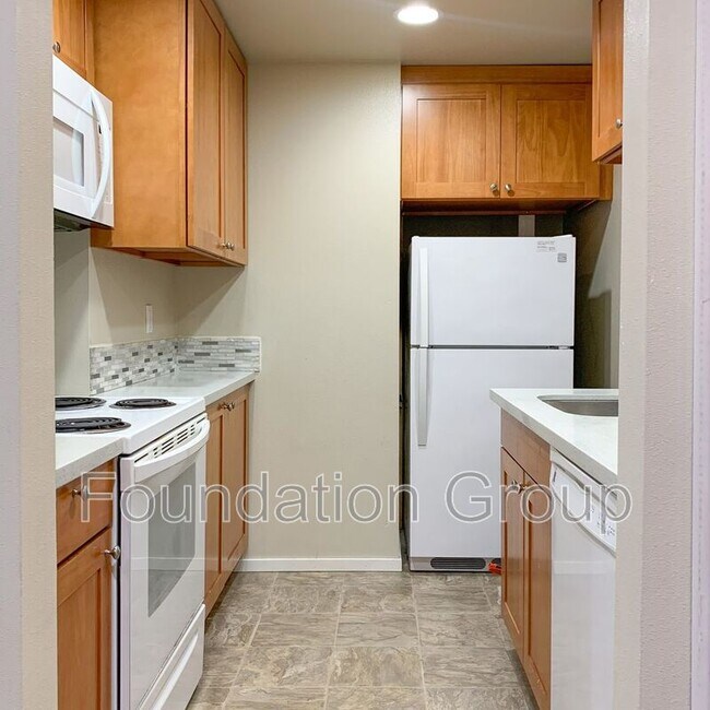 Foto del edificio - 938 N 100th St