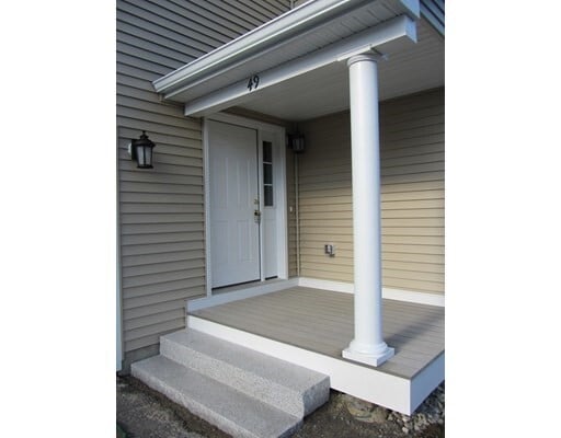 Building Photo - 49 Lyman St