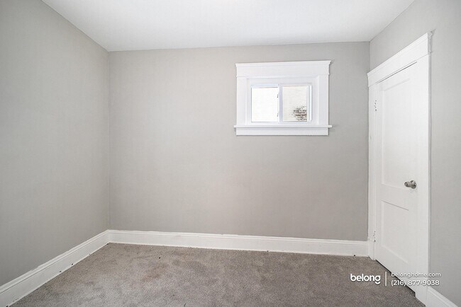 Foto del edificio - 3366 W 88th St