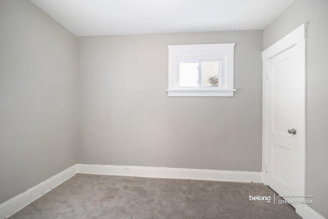 Building Photo - 3366 W 88th St