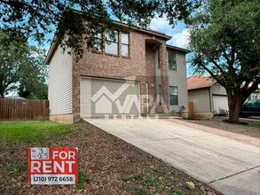 Building Photo - 6811 Evercrest Ln