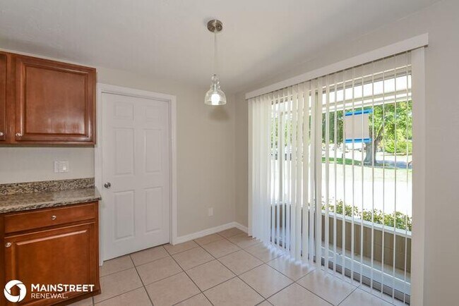 Foto del edificio - 4801 BELL MEADE DR, SARASOTA, FL 34232