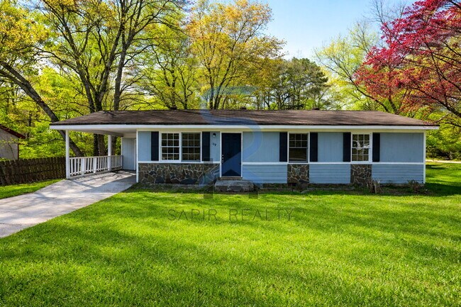 Building Photo - Live Near History – 3BR Gem in Jonesboro’s Iconic Area
