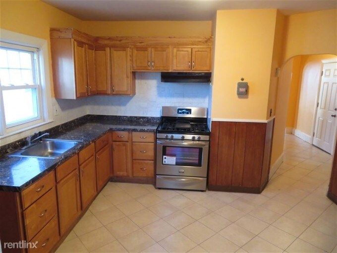 Primary Photo - 56 Granger St
