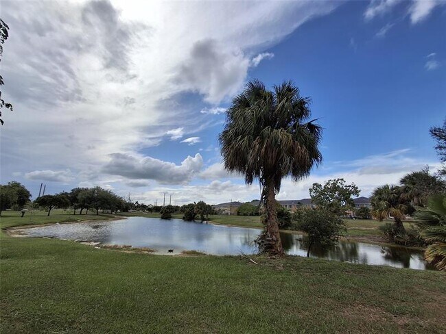 Foto del edificio - 7261 NW 174th Terrace