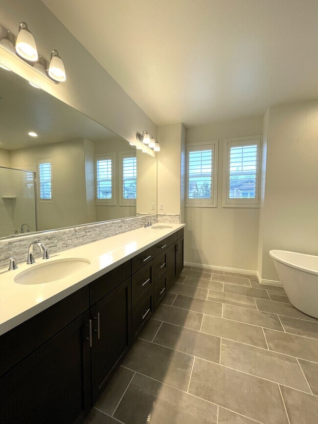 Foto del edificio - 179 Stage Trail Rd.