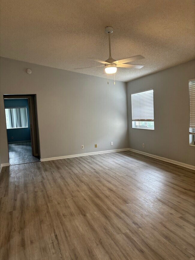 Building Photo - 4983 Sable Pine Cir