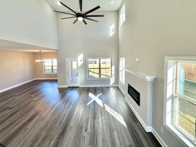 Foto del edificio - Unique 7 Modern Brand New 5BR home in Ston...