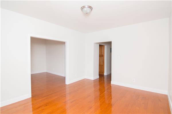 Building Photo - 201 W 115th St